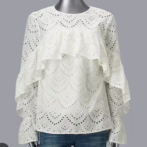 Vera Wang eyelet top NWOT